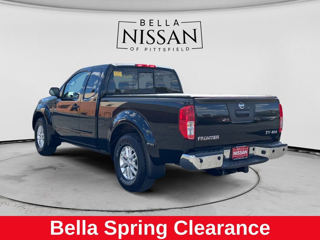 Used 2016 Nissan Frontier SV w/ SV Value Truck Package AWD/4WD image 3
