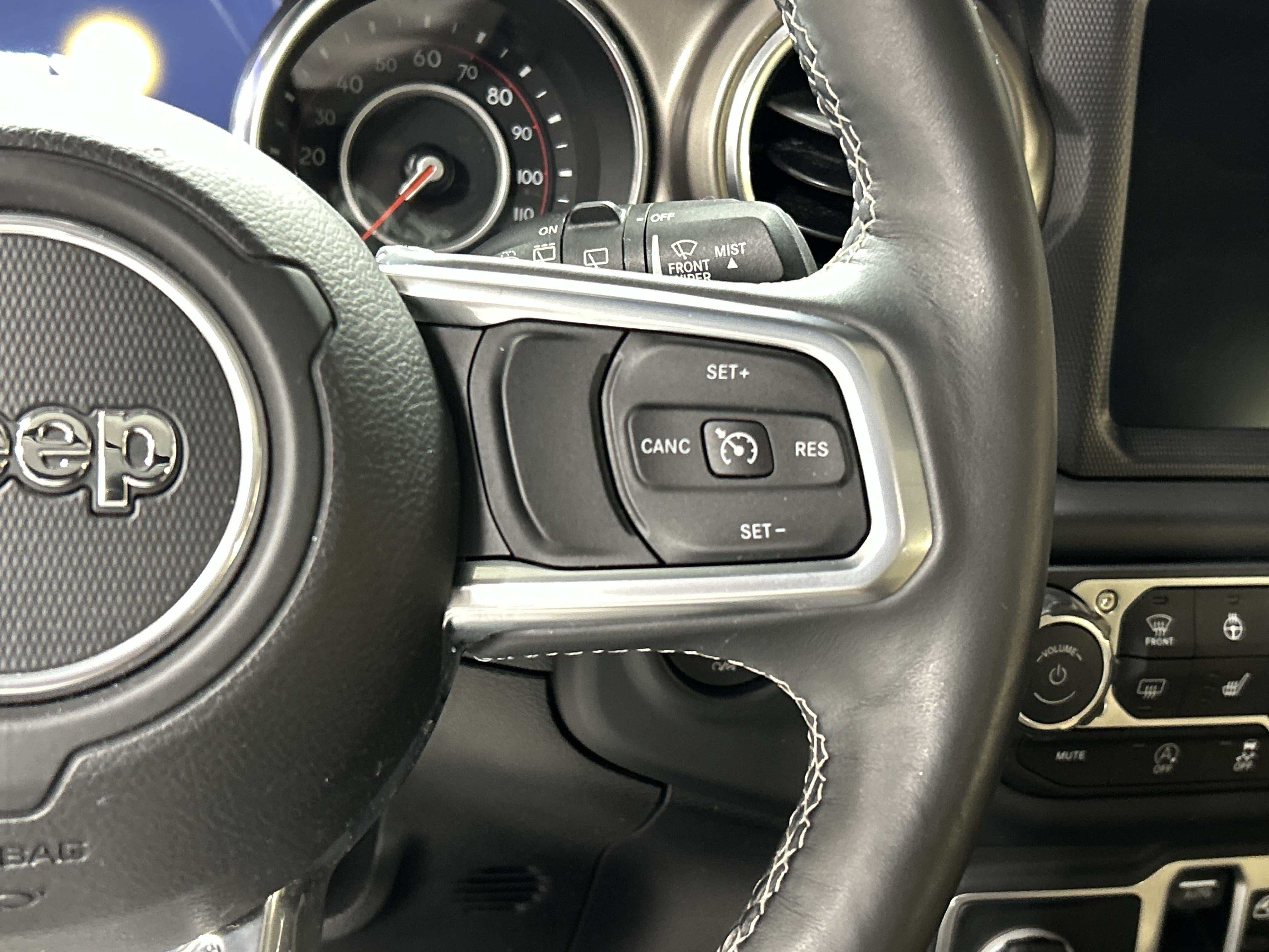 Used 2018 Jeep Wrangler Unlimited Rubicon AWD/4WD image 20