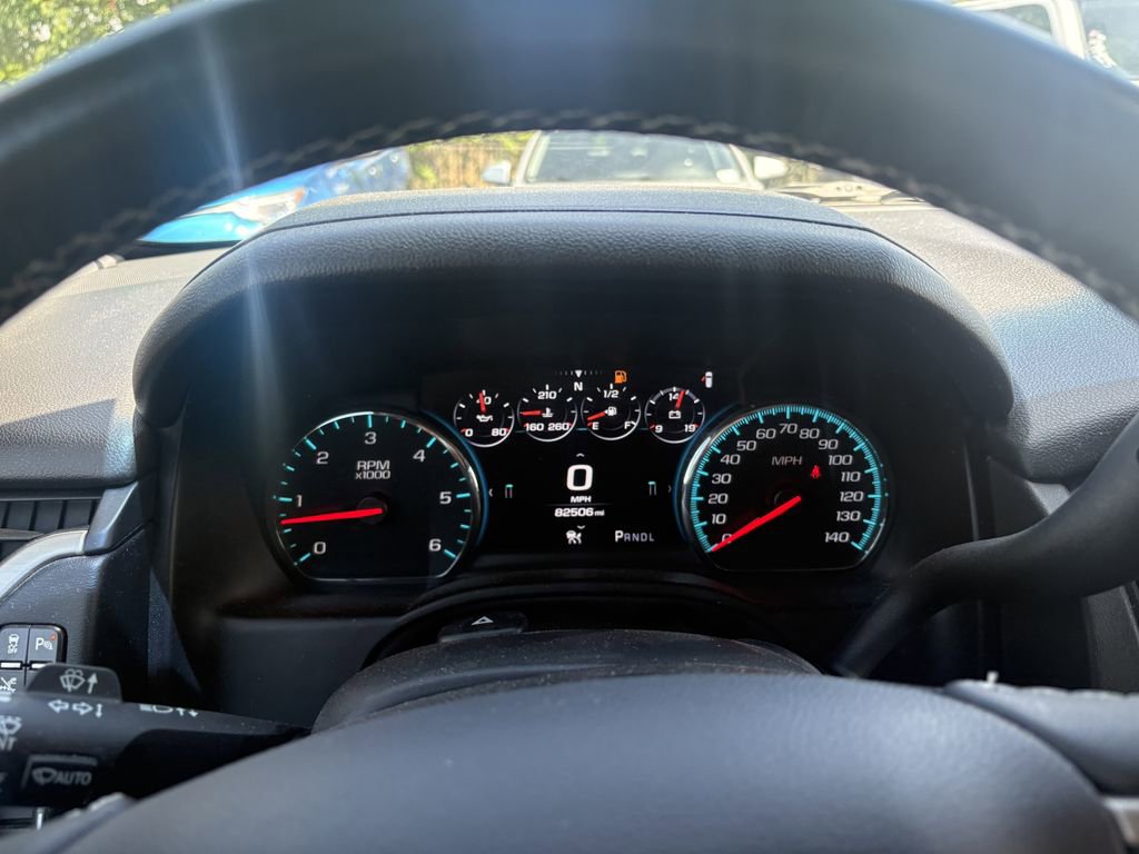Used 2020 GMC Yukon XL Denali w/ Denali Ultimate Package AWD/4WD image 3