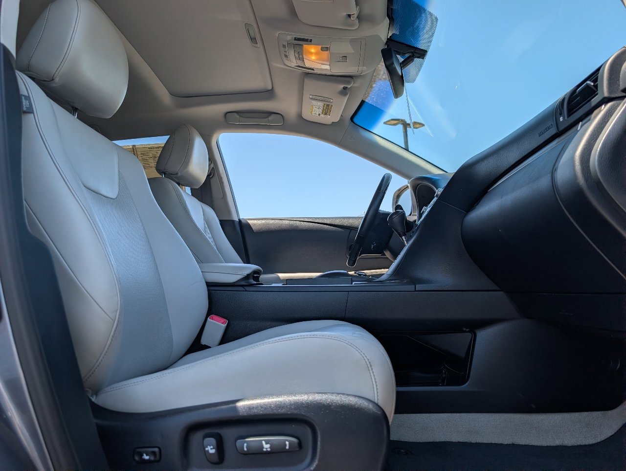 Used 2014 Lexus RX 450h FWD image 8