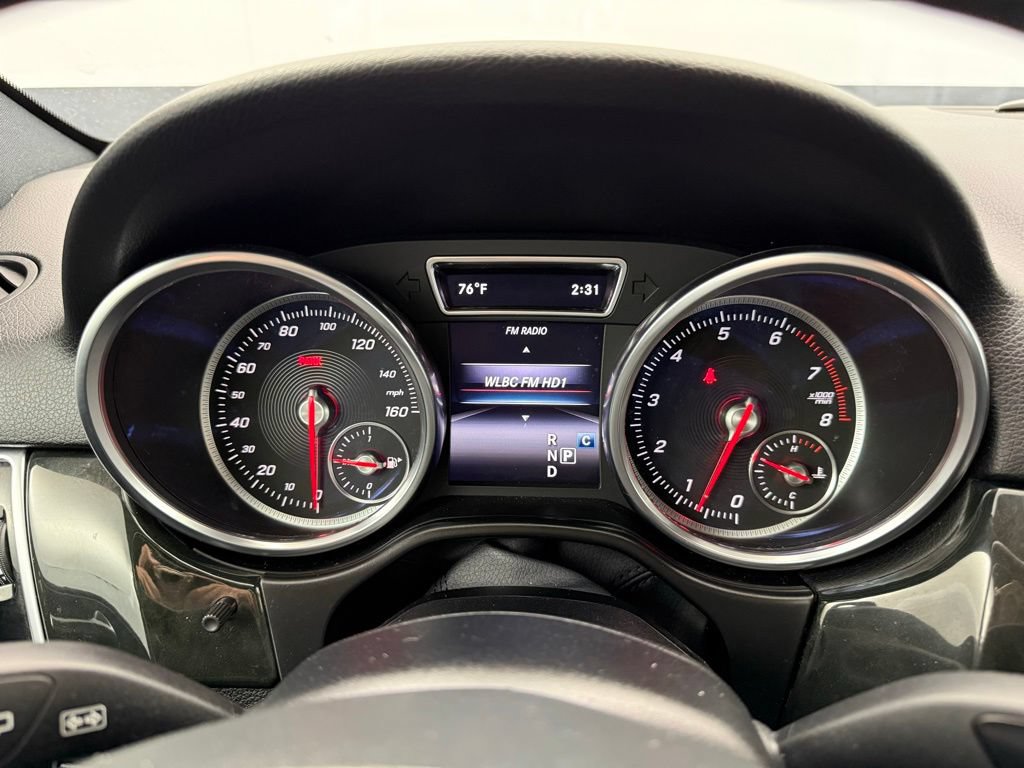 Used 2019 Mercedes-Benz GLE 400 4MATIC w/ Premium 1 Package image 4