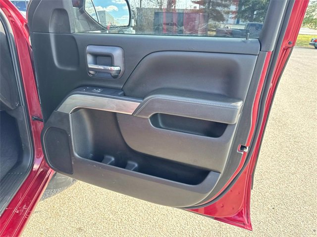 Used 2019 Chevrolet Silverado 1500 LT w/ All Star Edition image 22