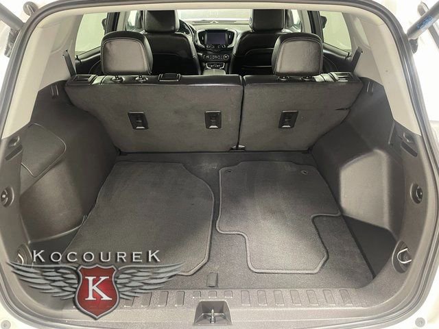 Used 2024 GMC Terrain SLT image 24