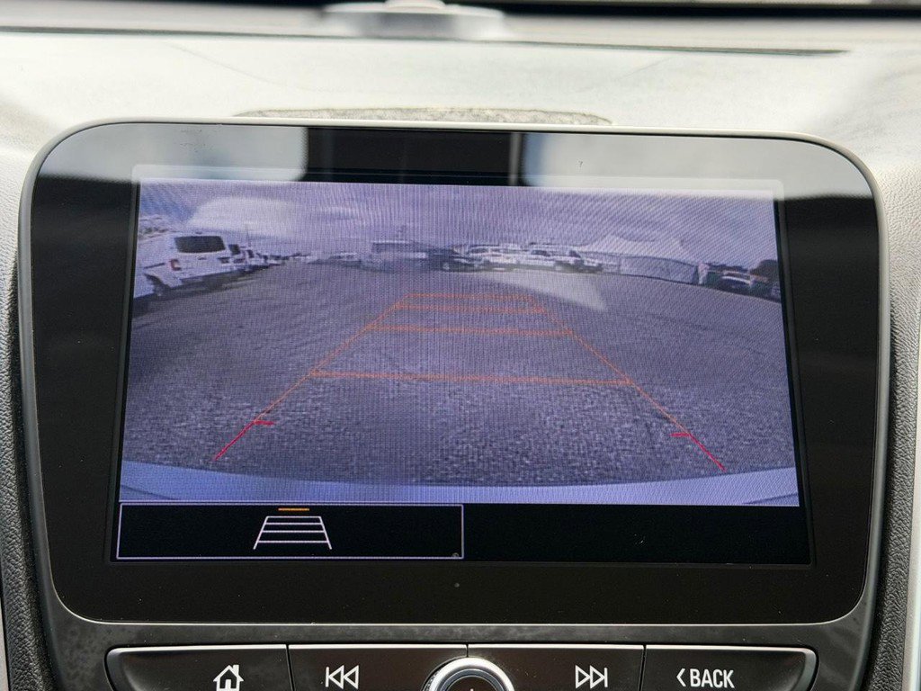 Used 2021 Chevrolet Malibu LS FWD image 40