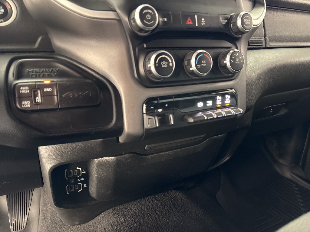 Used 2022 RAM 2500 Big Horn w/ Level 1 Equipment Group AWD/4WD image 42