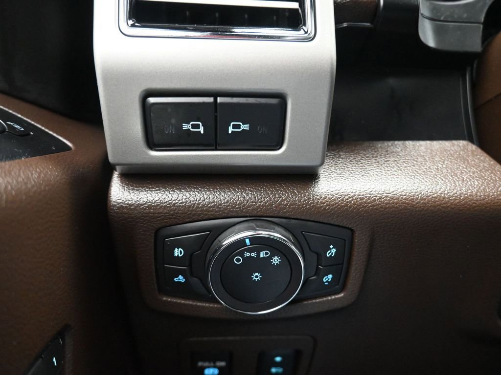 Used 2018 Ford F150 King Ranch w/ Equipment Group 601A Luxury image 34