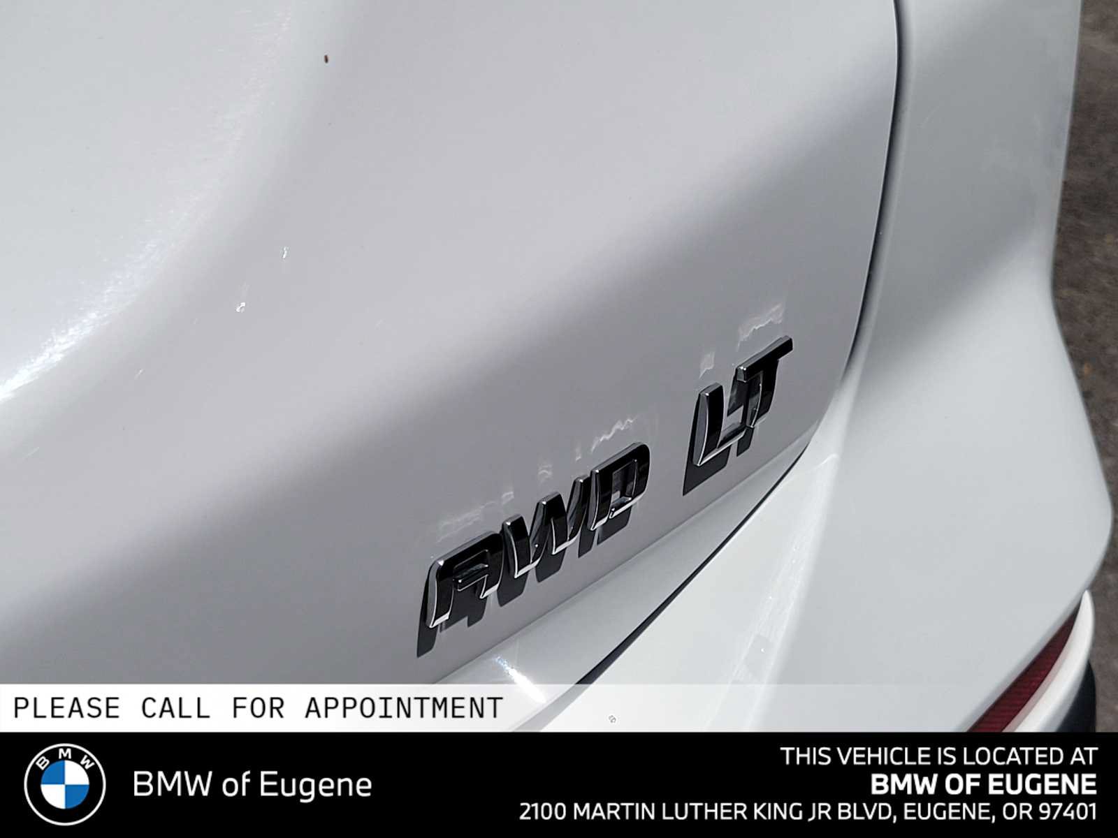 Used 2024 Chevrolet Equinox LT AWD/4WD image 17