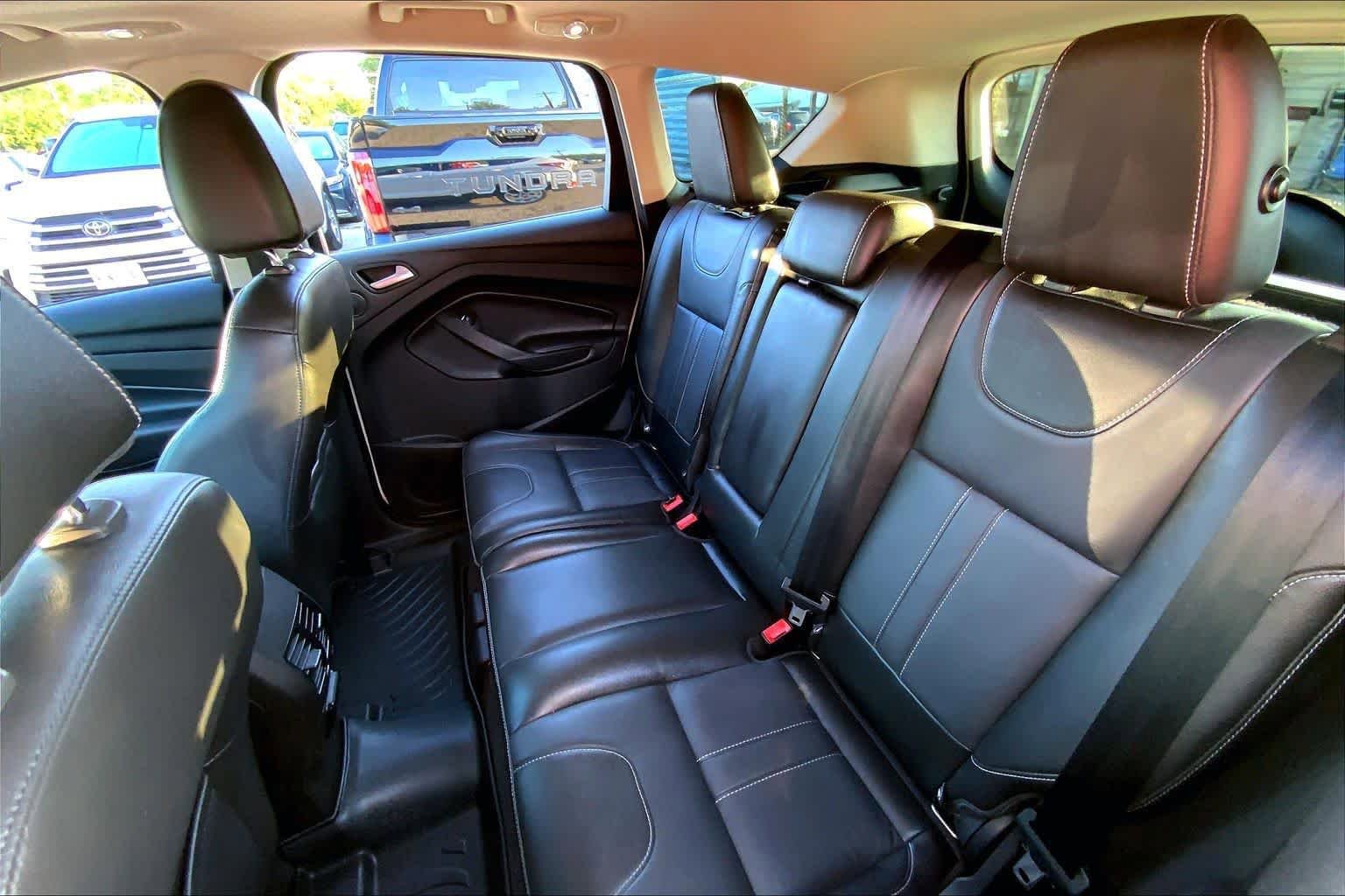 Used 2013 Ford Escape Titanium FWD image 21
