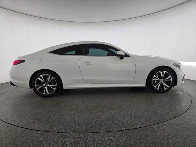 Used 2024 Mercedes-Benz CLE 300 4MATIC Coupe image 6