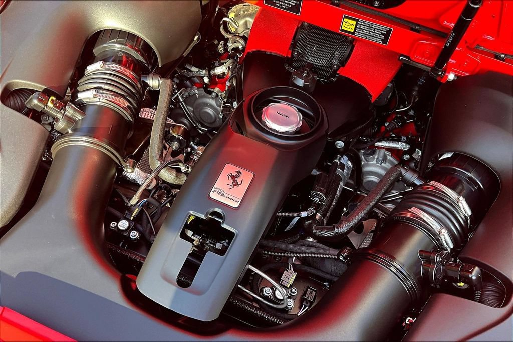 Used 2022 Ferrari F8 Tributo RWD image 25