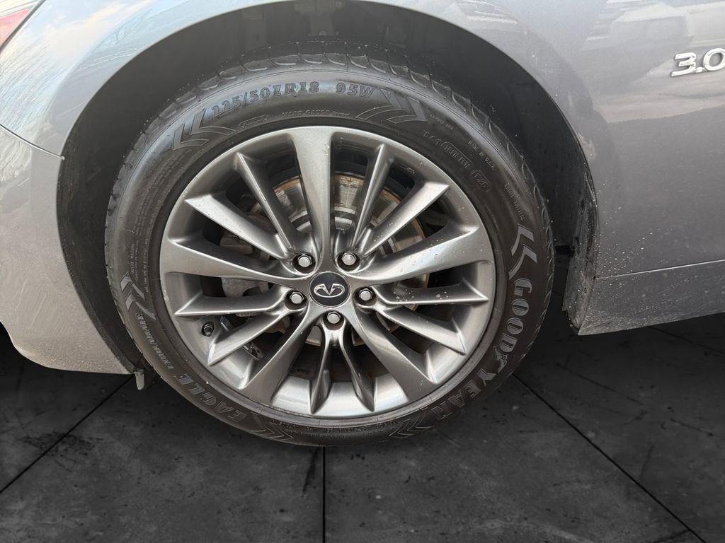 Used 2019 INFINITI Q50 Luxe image 14