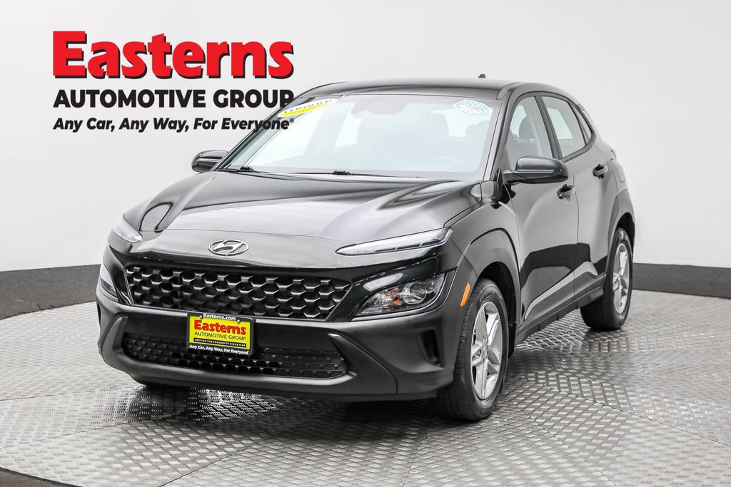 Used 2022 Hyundai Kona SE w/ Winter Weather Package image 1
