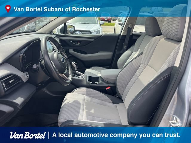 Certified 2025 Subaru Outback Premium AWD/4WD image 13