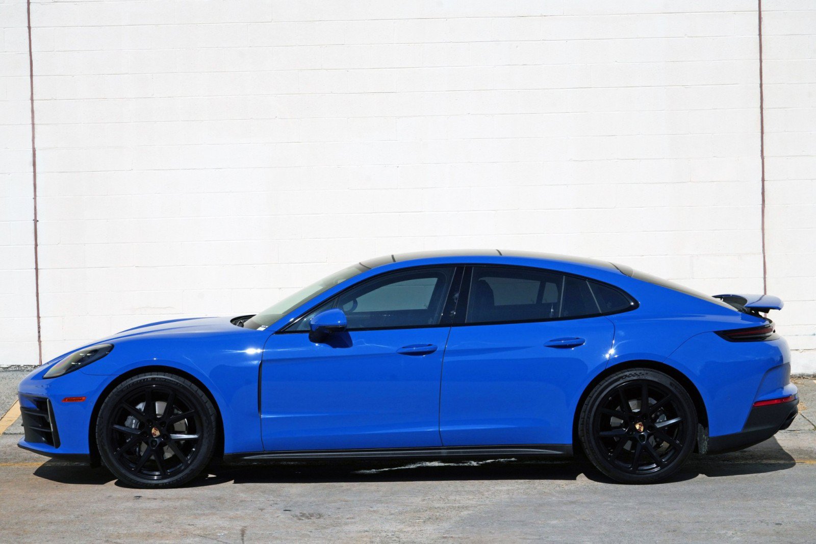 Used 2025 Porsche Panamera w/ Premium Package RWD image 51