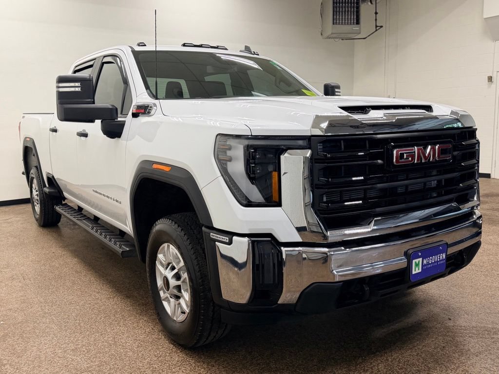 Used 2024 GMC Sierra 2500 Pro w/ 1SA Pro Safety Plus Package AWD/4WD image 7