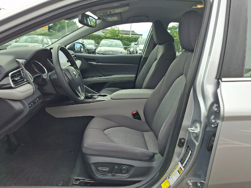 Used 2024 Toyota Camry LE w/ Convenience Package FWD image 13