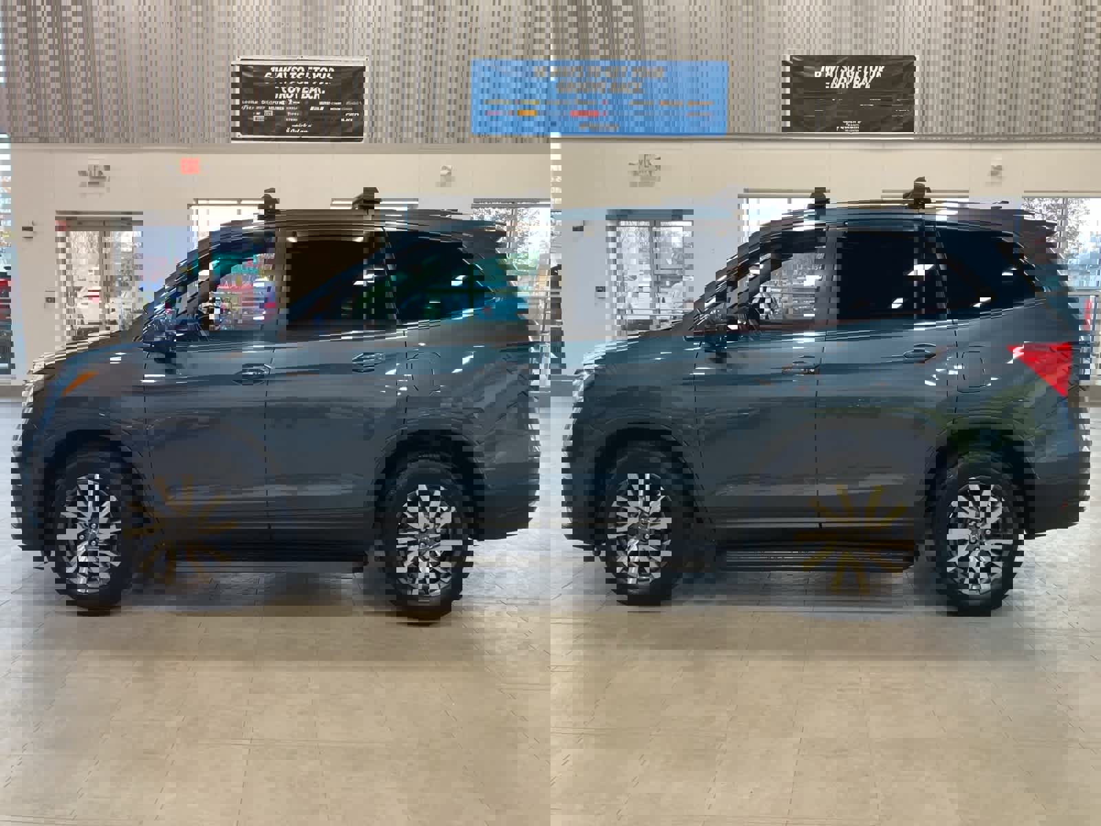 Used 2019 Honda Pilot EX image 8