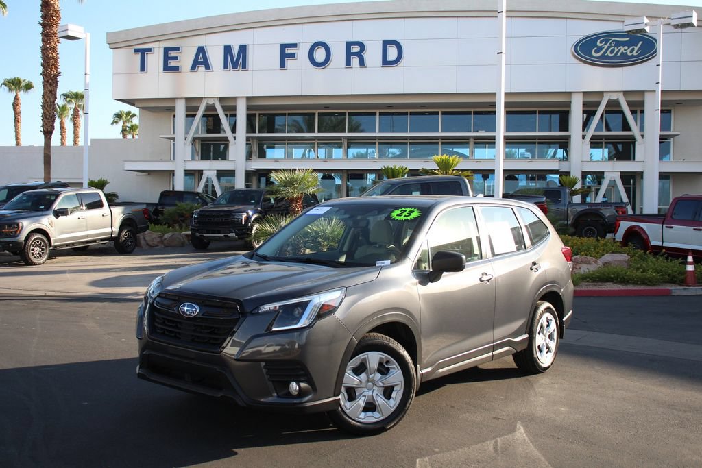 Used 2023 Subaru Forester AWD/4WD image 2