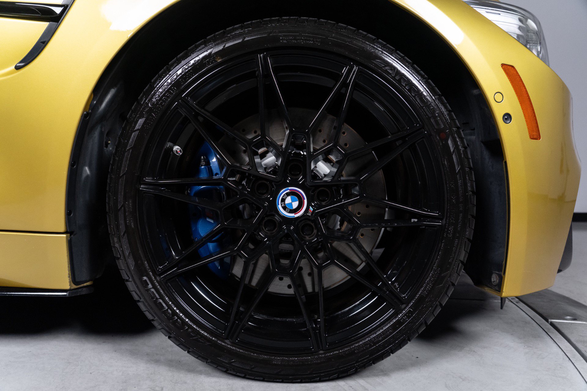 Used 2015 BMW M4 Coupe RWD image 37