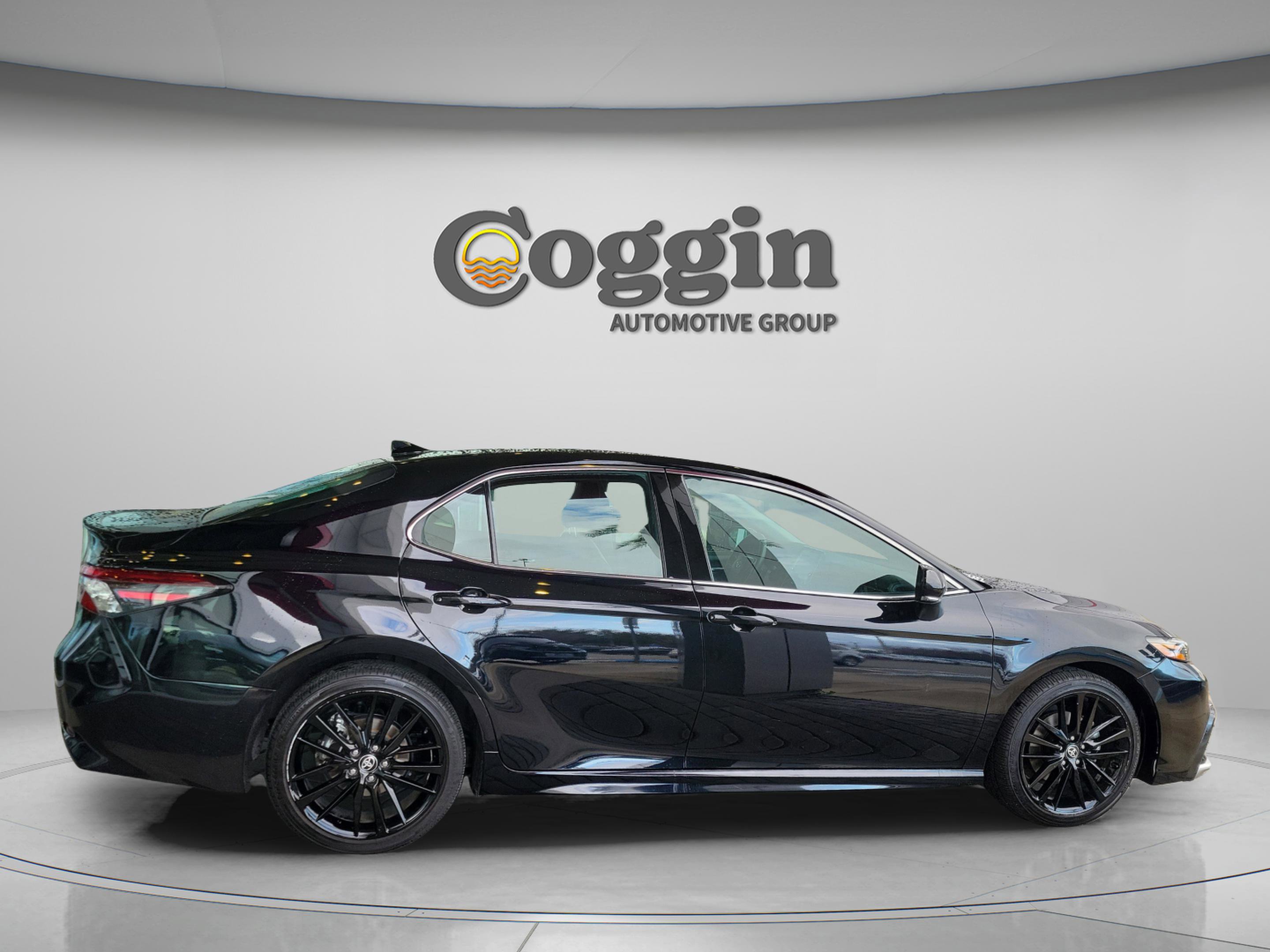 Used 2024 Toyota Camry XSE image 7