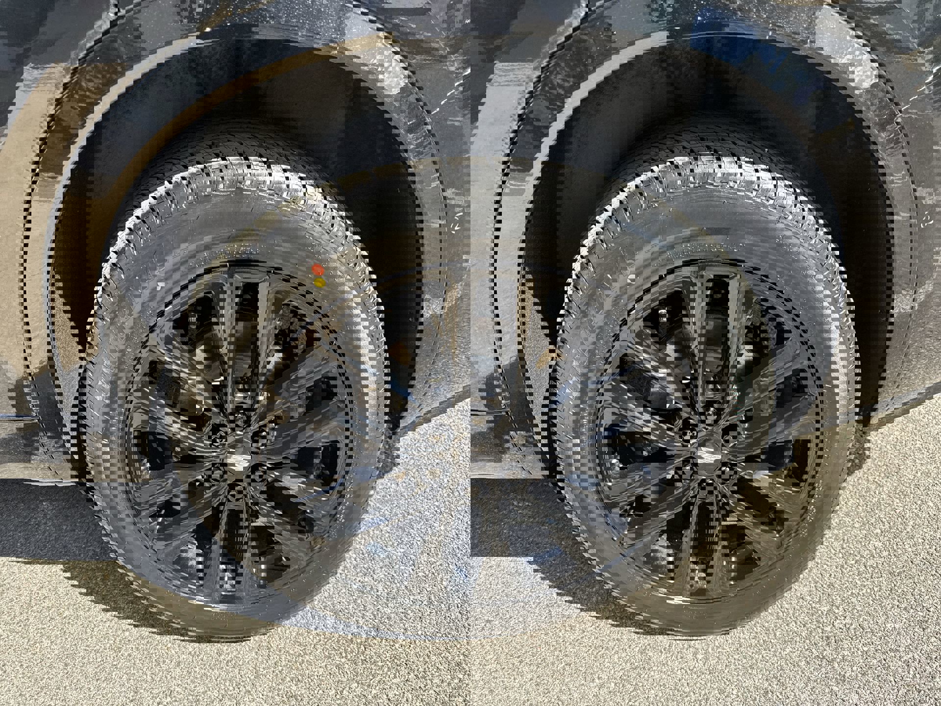 Used 2021 Cadillac XT6 Sport w/ LPO, ONYX Package image 33