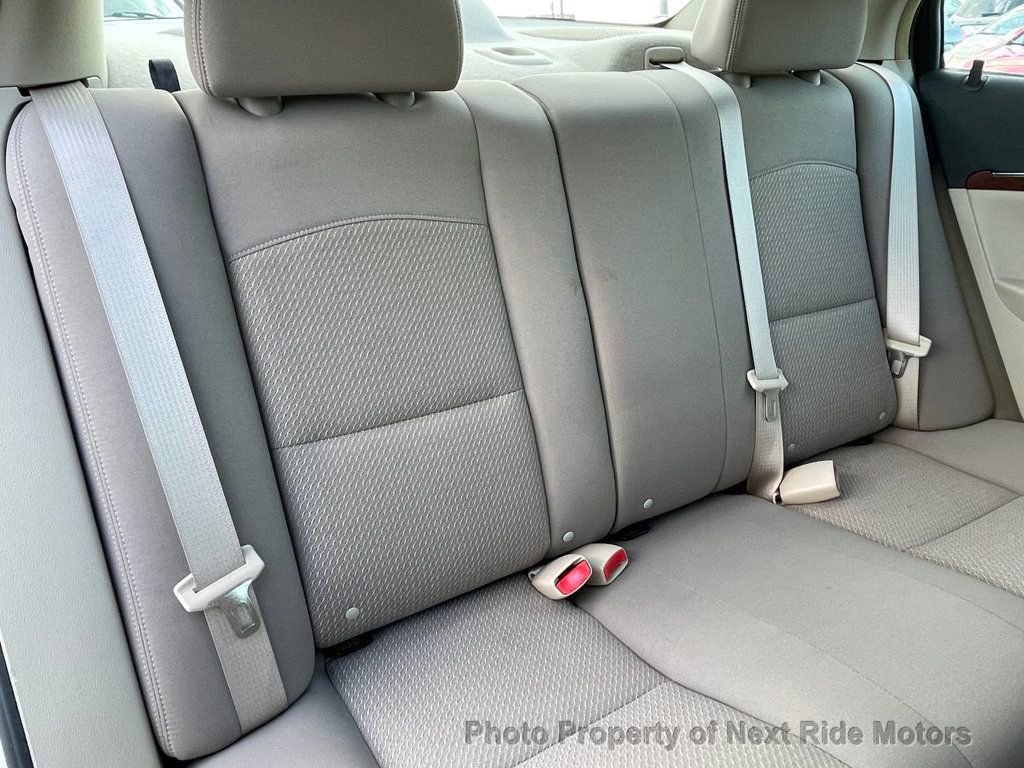 Used 2008 Saturn Aura XE image 14