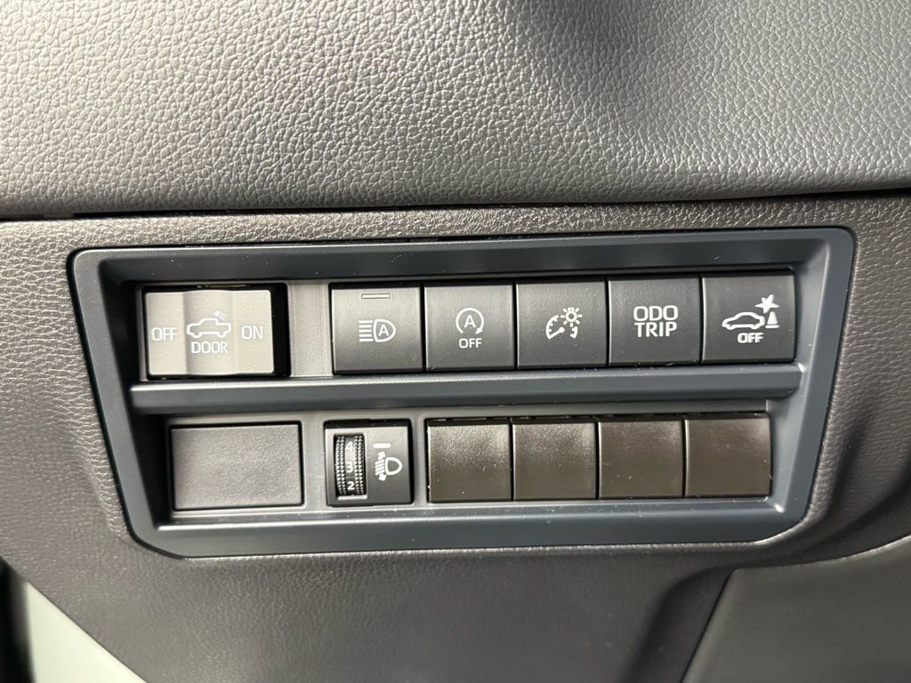 Certified 2025 Toyota Tundra Limited image 23