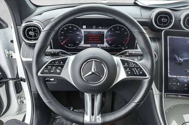 Used 2023 Mercedes-Benz GLC 300 4MATIC image 16