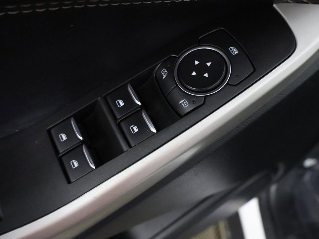 Used 2022 Ford Explorer XLT w/ Equipment Group 202A image 36