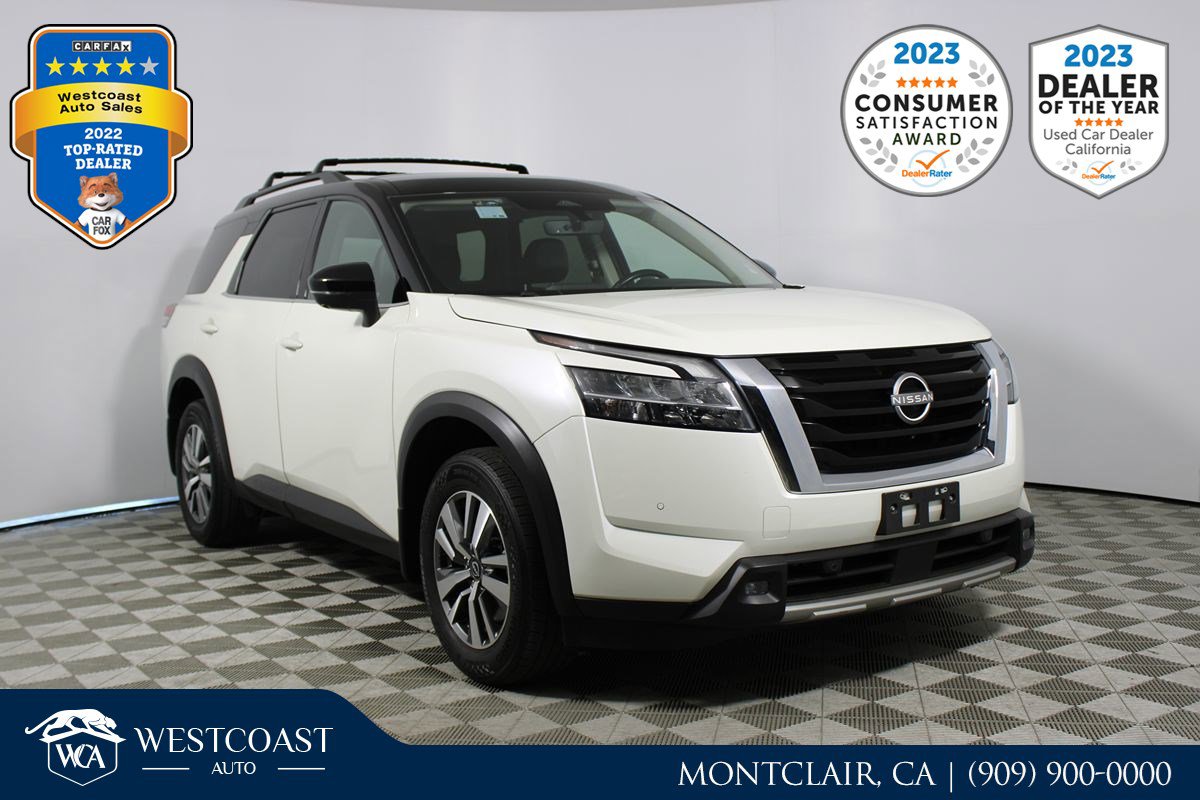 Used 2023 Nissan Pathfinder SL