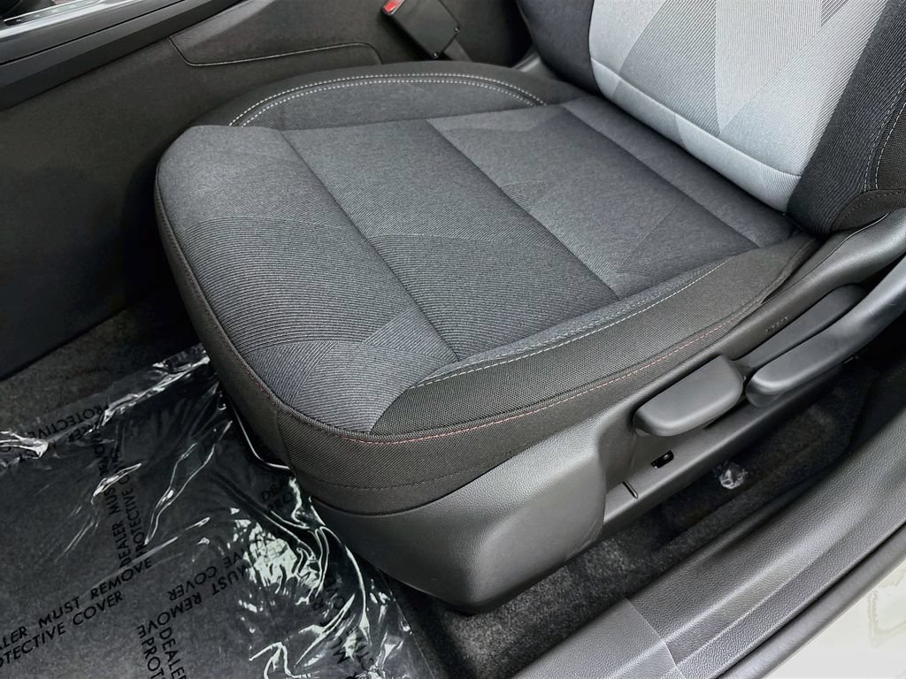 New 2026 Chevrolet Trax RS w/ Driver Confidence Package FWD image 19