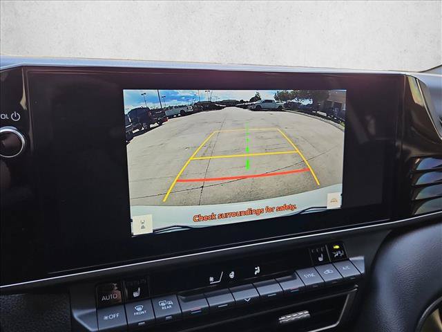 Used 2025 Toyota Camry XSE AWD/4WD image 14