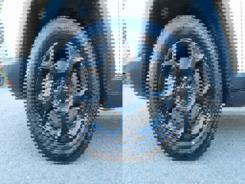 Used 2024 Jeep Compass Trailhawk image 10