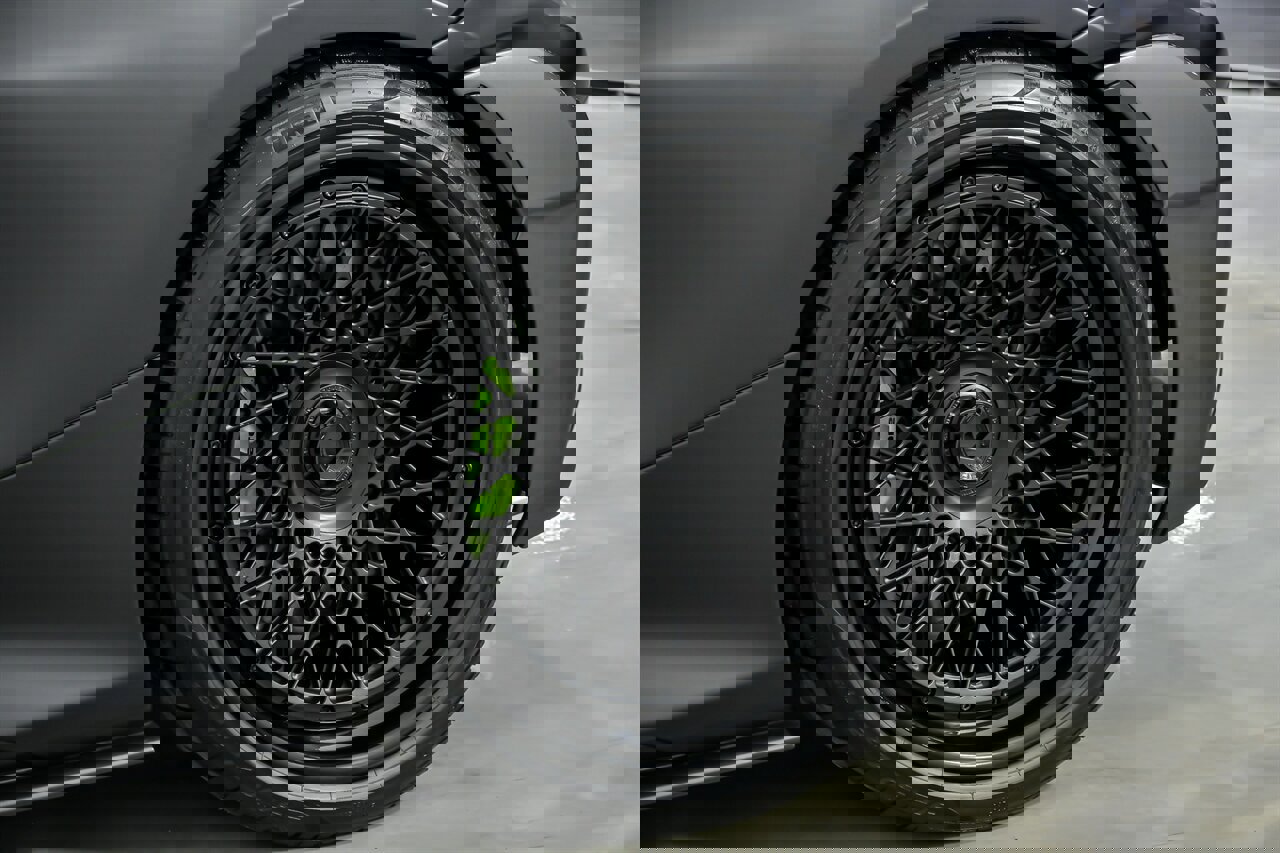 Used 2022 McLaren 765LT image 21