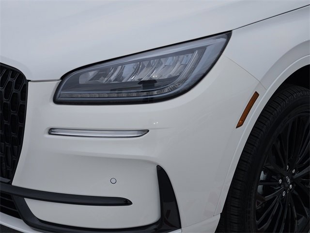 New 2026 Lincoln Corsair Premiere image 8