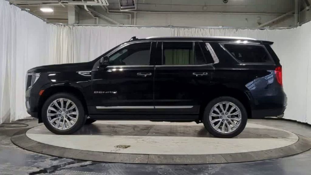 Used 2024 GMC Yukon Denali w/ Max Trailering Package image 6