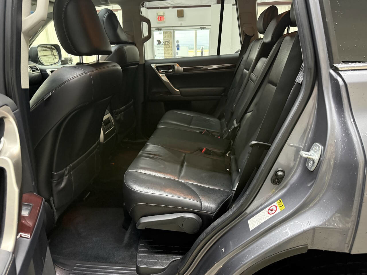Used 2015 Lexus GX 460 w/ Premium Package AWD/4WD image 13