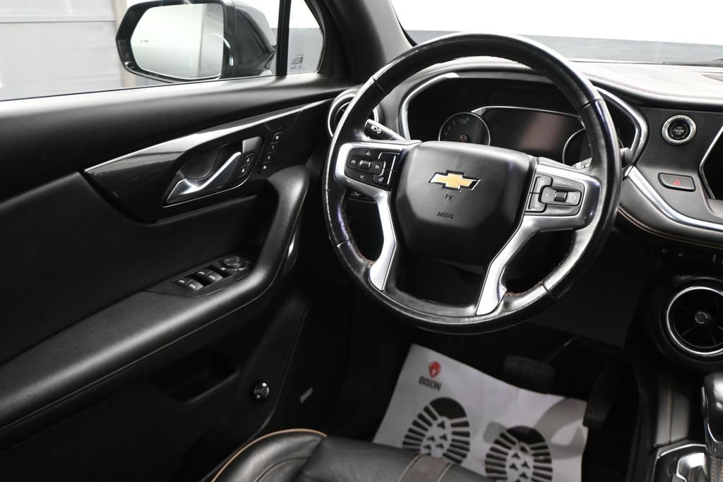 Used 2019 Chevrolet Blazer Premier w/ Sun and Wheels Package AWD/4WD image 14