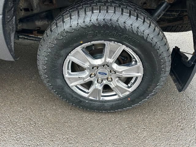 Used 2016 Ford F150 XLT w/ Equipment Group 302A Luxury AWD/4WD image 12