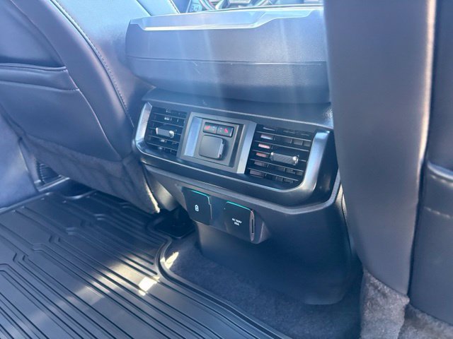 Used 2025 Ford F150 Raptor AWD/4WD image 37