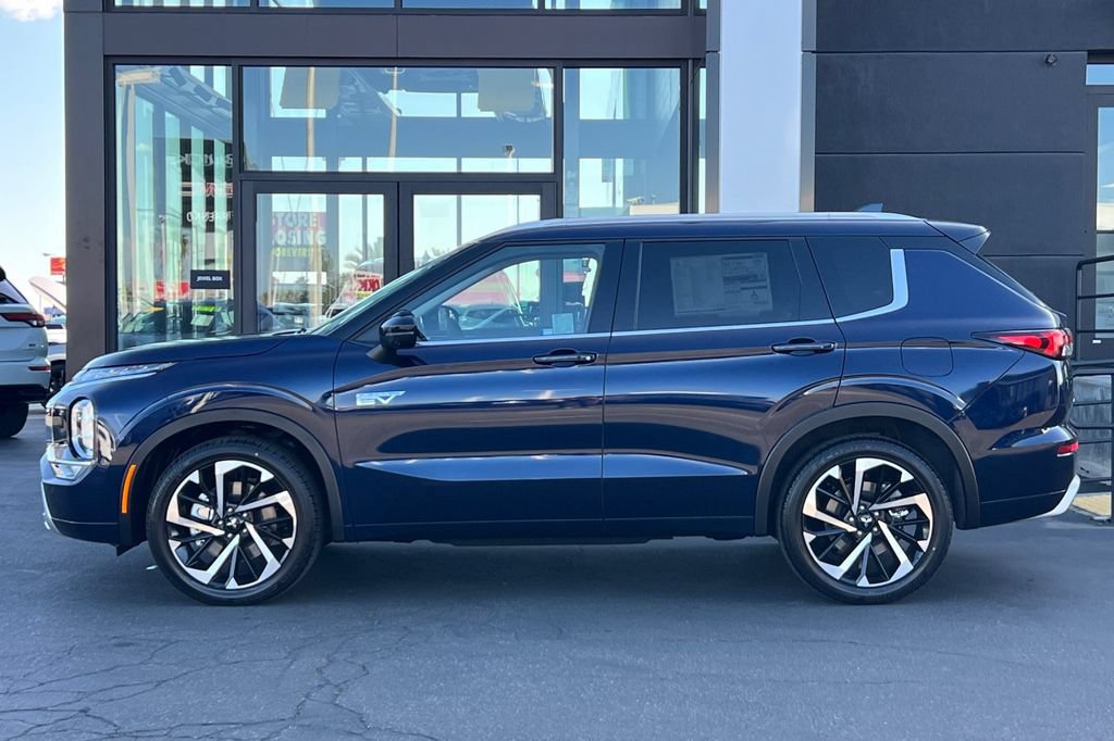 New 2025 Mitsubishi Outlander SEL AWD/4WD image 8