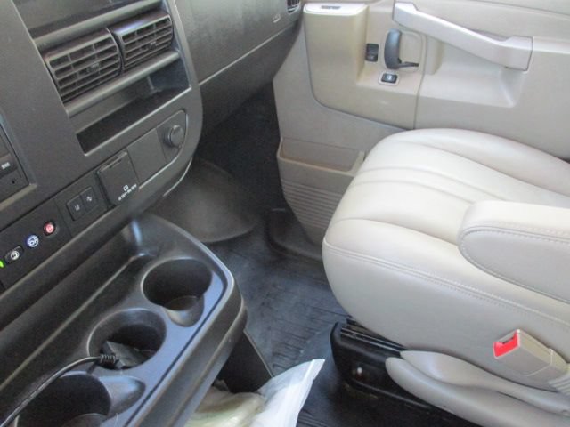 Used 2021 Chevrolet Express 3500 w/ Power Convenience Package RWD image 28