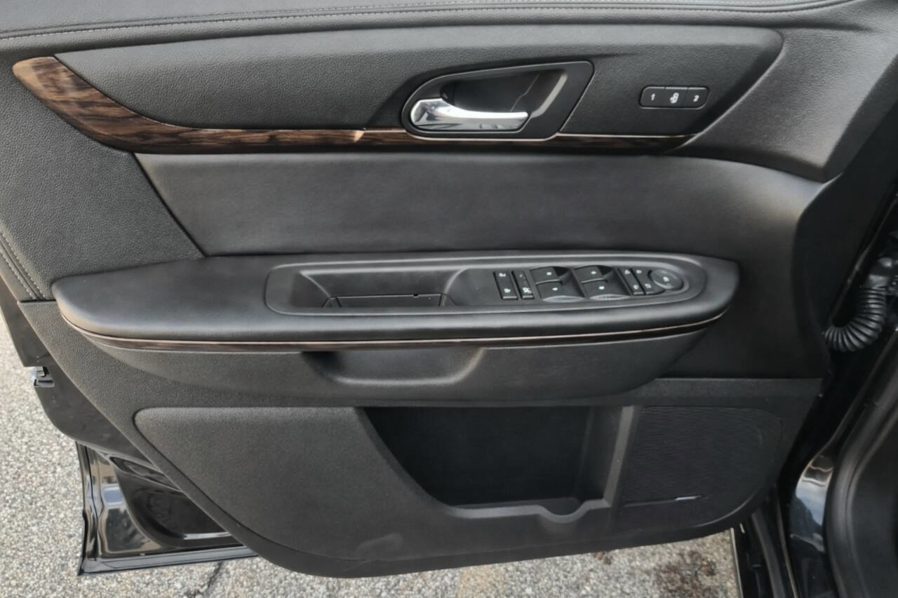 Used 2014 GMC Acadia Denali AWD/4WD image 11