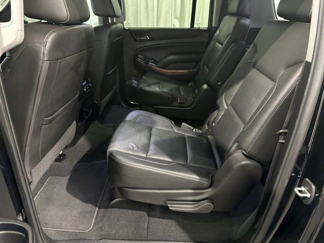 Used 2020 Chevrolet Suburban Premier image 10