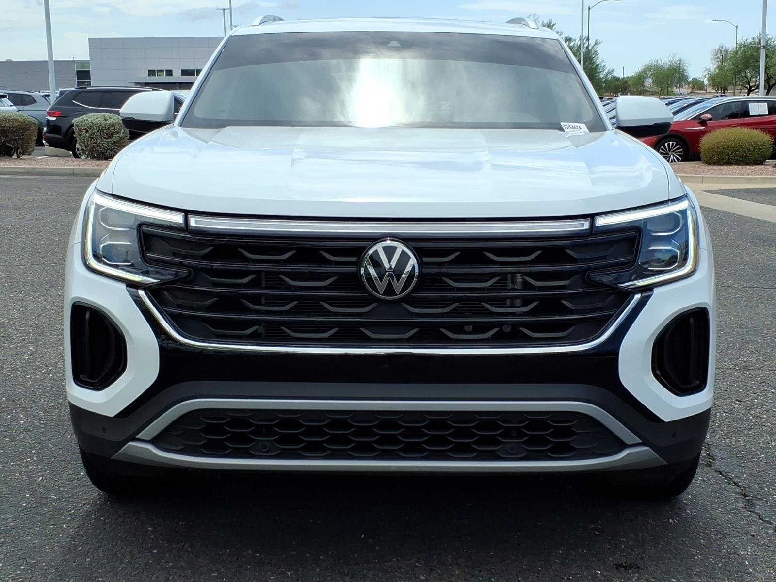 Certified 2024 Volkswagen Atlas Cross Sport SE w/ Panoramic Sunroof Package FWD image 2