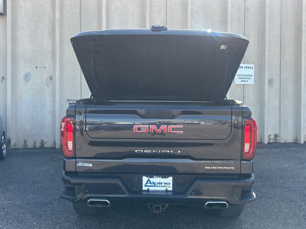 Used 2023 GMC Sierra 1500 Denali AWD/4WD image 16