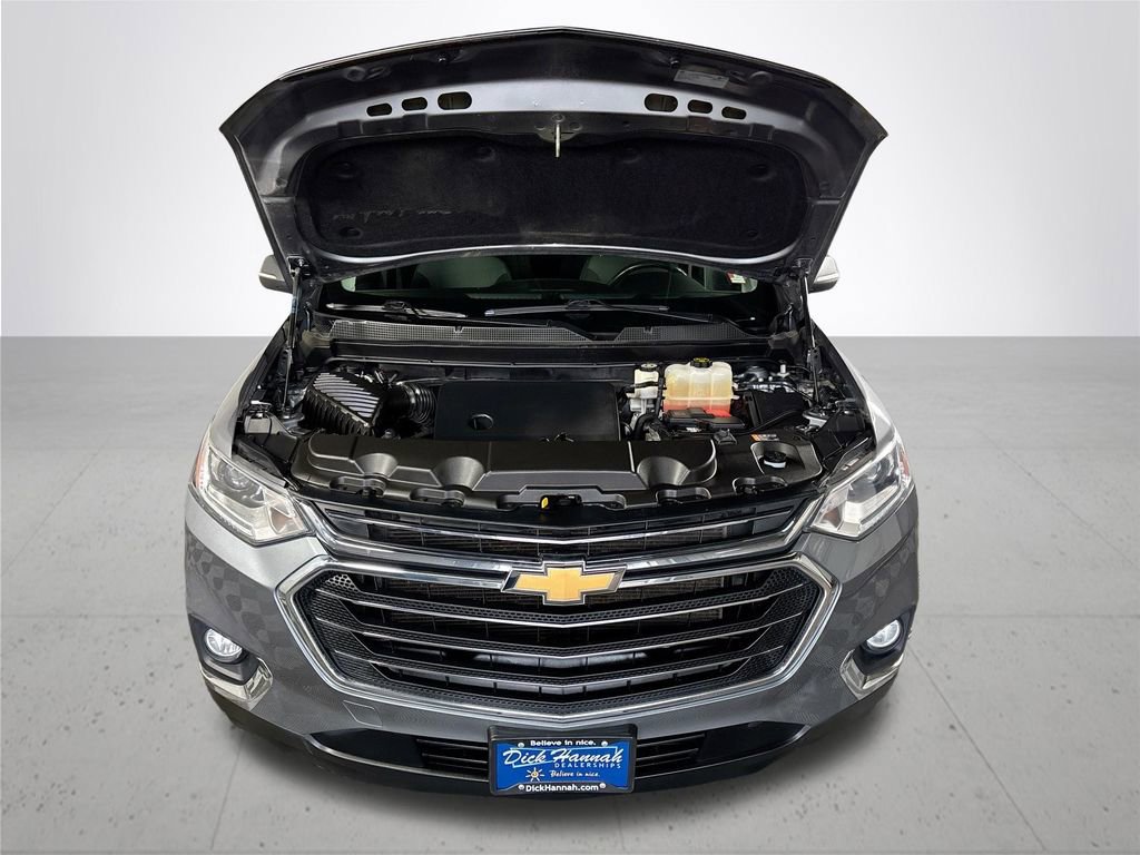 Used 2021 Chevrolet Traverse LT image 21