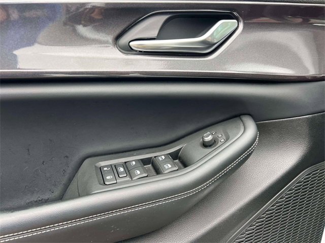 Certified 2023 Jeep Grand Cherokee Altitude image 21