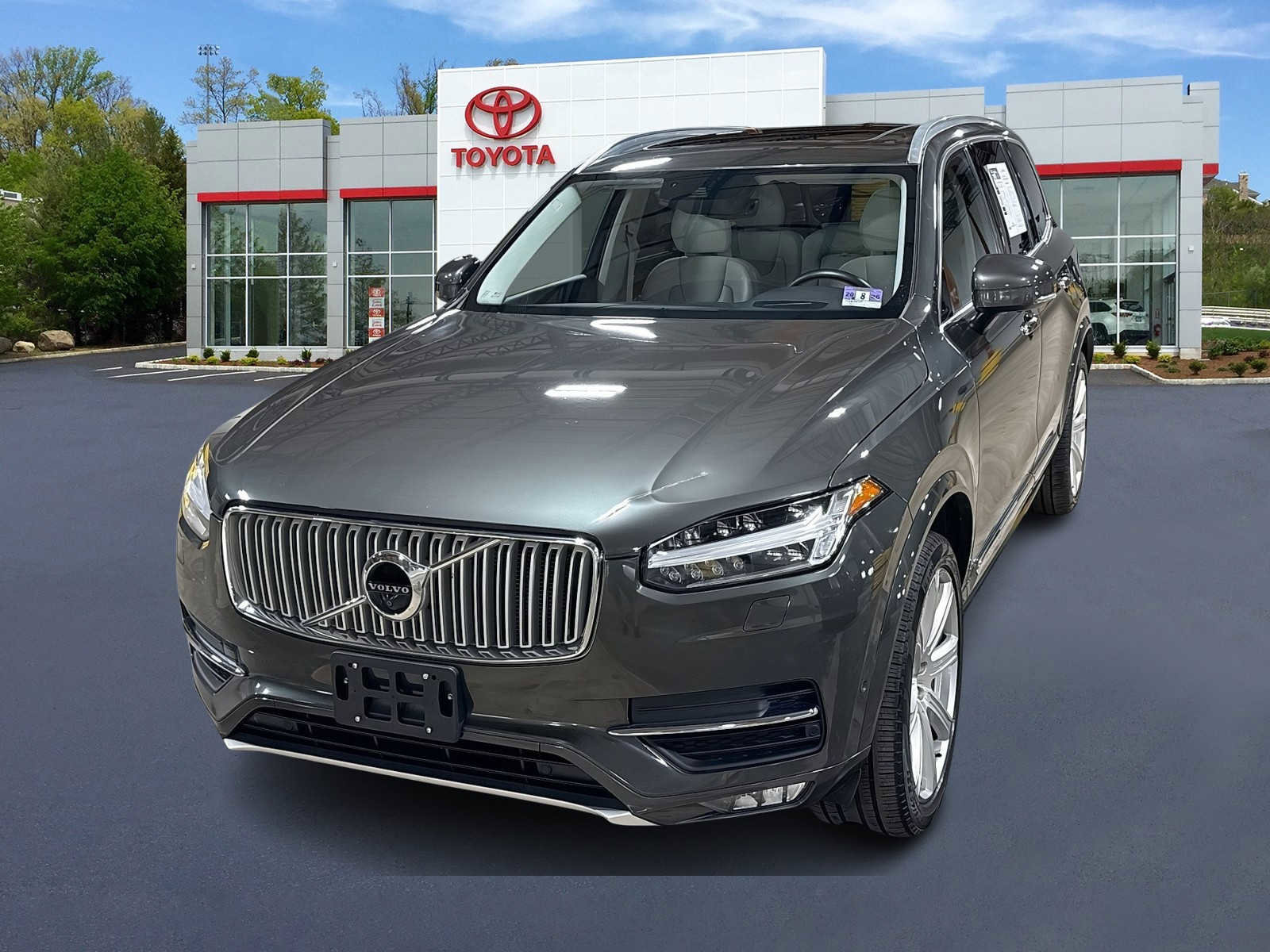Used 2018 Volvo XC90 T6 Inscription w/ Convenience Package AWD/4WD image 1