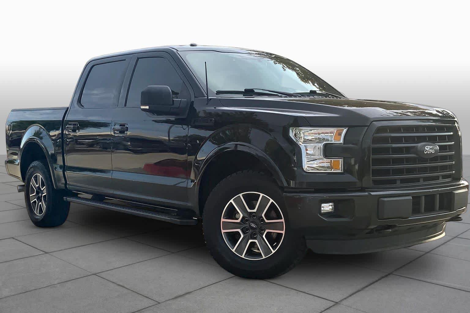 Used 2015 Ford F150 XLT w/ Equipment Group 302A Luxury AWD/4WD image 3